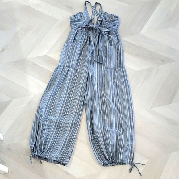Klesis,Women’s Stripe Crinkle jumpsuit,,Nwot, Size Medium - Picture 9 of 10